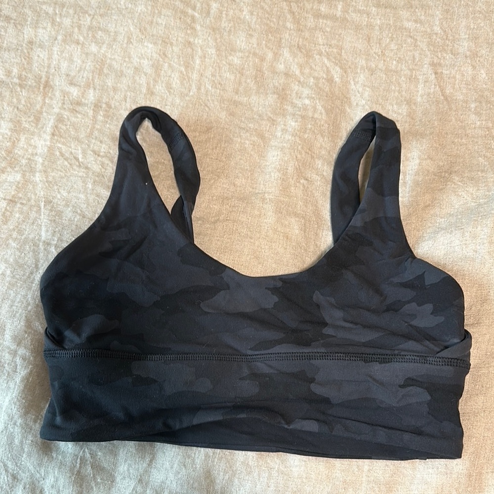Lululemon reversable Camo Sports Bra